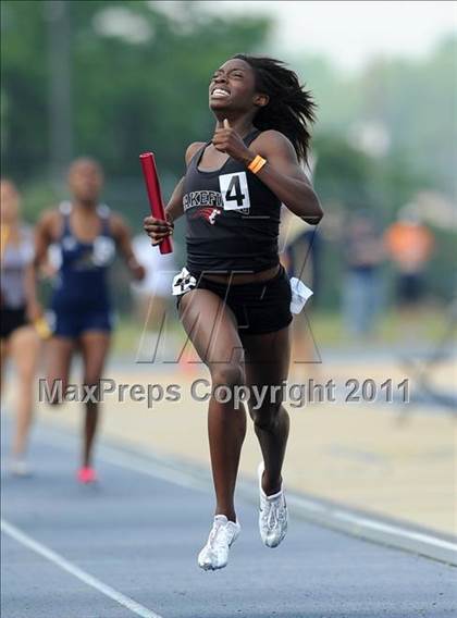 Thumbnail 3 in NCHSAA 4A Track & Field Championships photogallery.