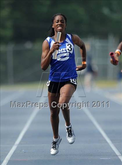 Thumbnail 1 in NCHSAA 4A Track & Field Championships photogallery.