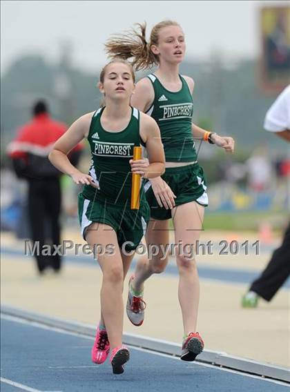 Thumbnail 2 in NCHSAA 4A Track & Field Championships photogallery.