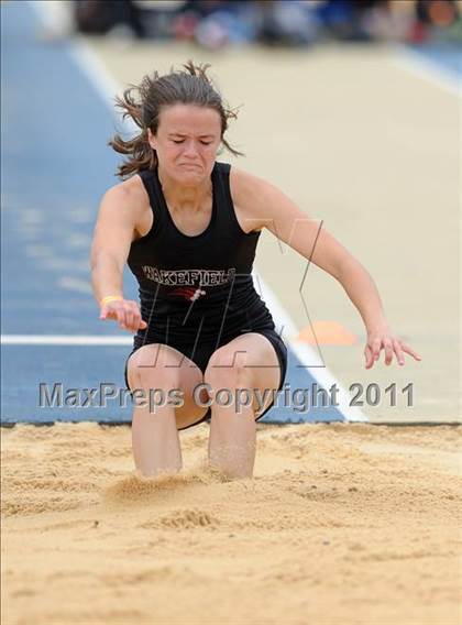 Thumbnail 2 in NCHSAA 4A Track & Field Championships photogallery.