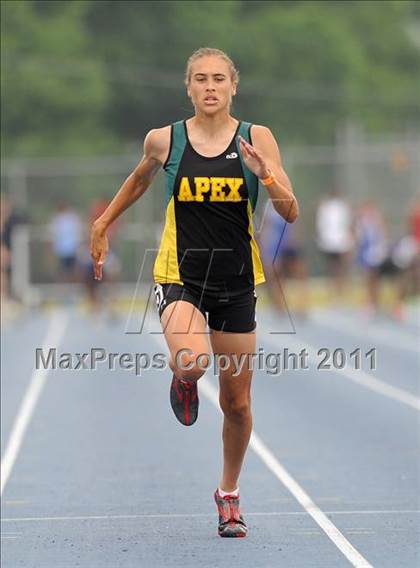 Thumbnail 2 in NCHSAA 4A Track & Field Championships photogallery.