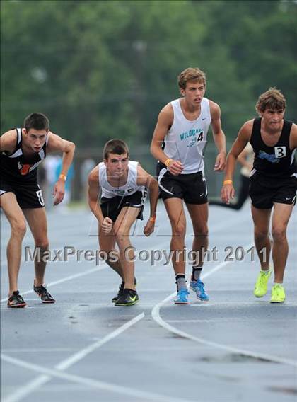 Thumbnail 1 in NCHSAA 4A Track & Field Championships photogallery.
