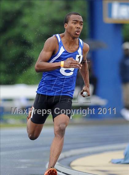 Thumbnail 2 in NCHSAA 4A Track & Field Championships photogallery.
