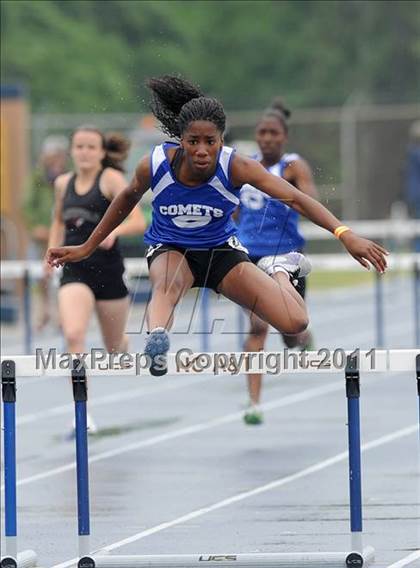Thumbnail 1 in NCHSAA 4A Track & Field Championships photogallery.