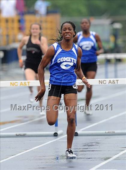 Thumbnail 1 in NCHSAA 4A Track & Field Championships photogallery.