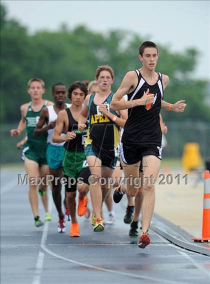 Thumbnail 1 in NCHSAA 4A Track & Field Championships photogallery.