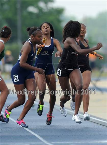 Thumbnail 1 in NCHSAA 4A Track & Field Championships photogallery.