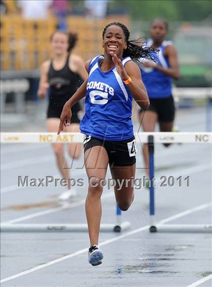 Thumbnail 2 in NCHSAA 4A Track & Field Championships photogallery.