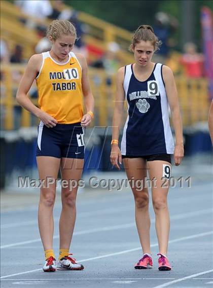 Thumbnail 1 in NCHSAA 4A Track & Field Championships photogallery.