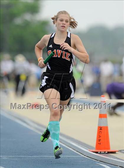 Thumbnail 2 in NCHSAA 4A Track & Field Championships photogallery.