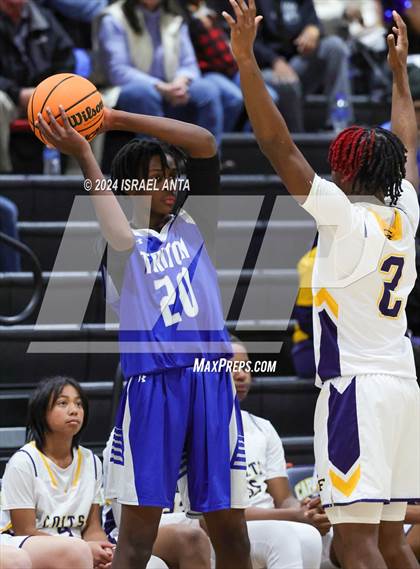 Thumbnail 2 in Triton @ Cape Fear photogallery.
