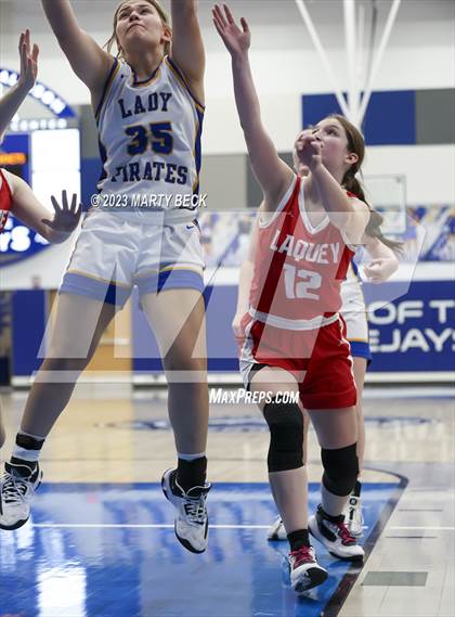 Thumbnail 1 in Laquey vs Crane (Bill Rowe's Queen City Showcase) photogallery.