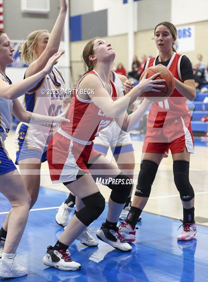 Thumbnail 1 in Laquey vs Crane (Bill Rowe's Queen City Showcase) photogallery.