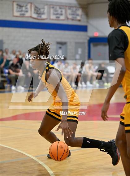 Thumbnail 3 in Providence School vs Blake (Sun Bash Tampa) photogallery.