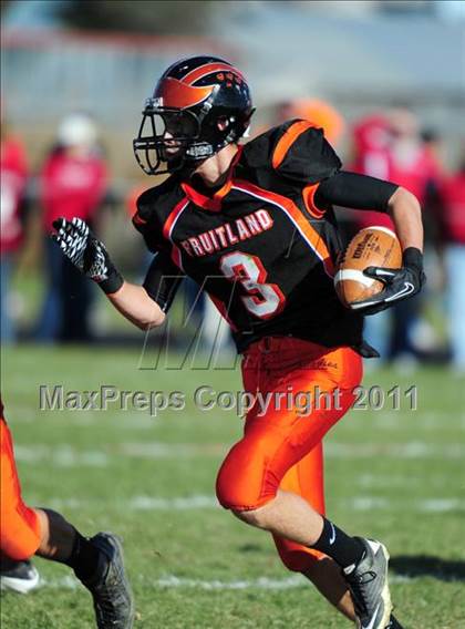 Thumbnail 2 in Weiser vs. Fruitland (3A Semifinal) photogallery.
