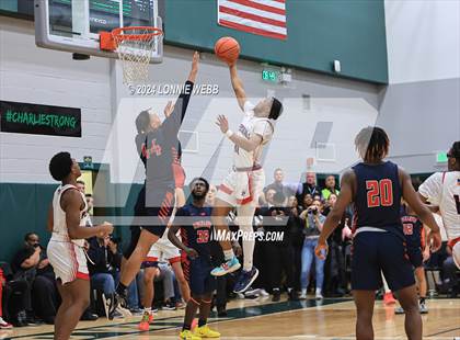 Thumbnail 3 in Binghamton vs. Peekskill (NYSPHSAA Class AA Regional Semifinal) photogallery.