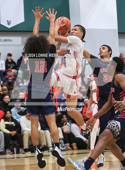 Thumbnail 3 in Binghamton vs. Peekskill (NYSPHSAA Class AA Regional Semifinal) photogallery.