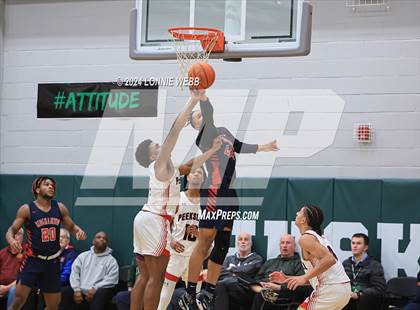 Thumbnail 3 in Binghamton vs. Peekskill (NYSPHSAA Class AA Regional Semifinal) photogallery.