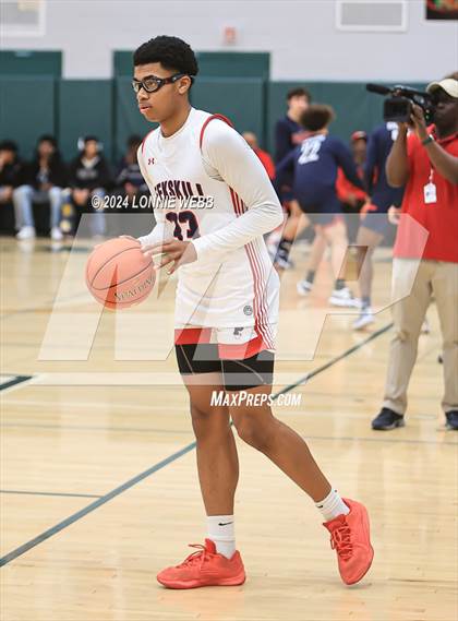 Thumbnail 3 in Binghamton vs. Peekskill (NYSPHSAA Class AA Regional Semifinal) photogallery.