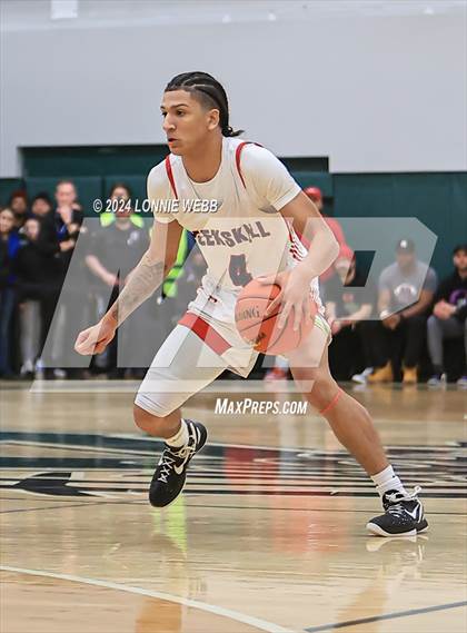 Thumbnail 2 in Binghamton vs. Peekskill (NYSPHSAA Class AA Regional Semifinal) photogallery.