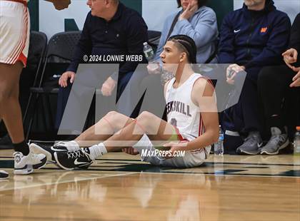 Thumbnail 2 in Binghamton vs. Peekskill (NYSPHSAA Class AA Regional Semifinal) photogallery.