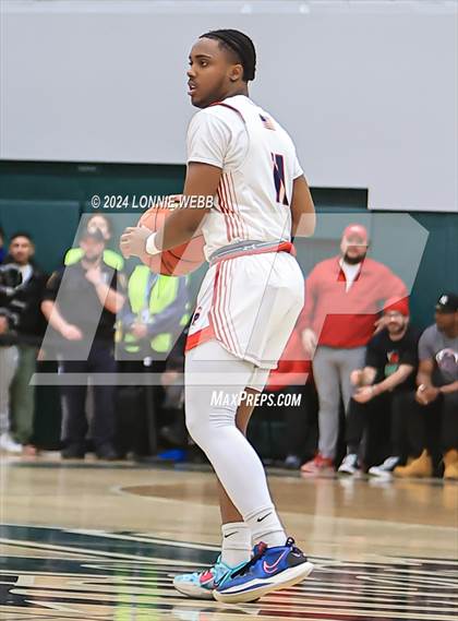 Thumbnail 1 in Binghamton vs. Peekskill (NYSPHSAA Class AA Regional Semifinal) photogallery.