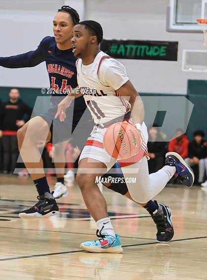 Thumbnail 1 in Binghamton vs. Peekskill (NYSPHSAA Class AA Regional Semifinal) photogallery.
