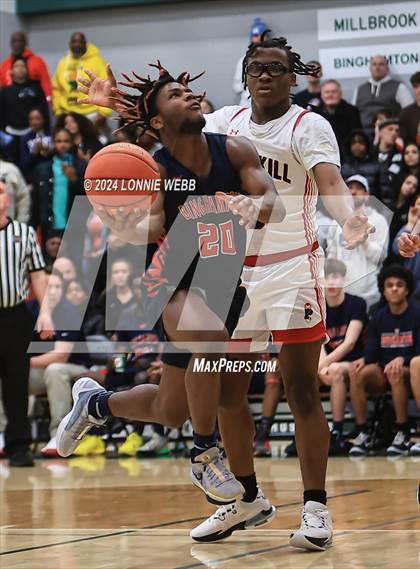 Thumbnail 2 in Binghamton vs. Peekskill (NYSPHSAA Class AA Regional Semifinal) photogallery.