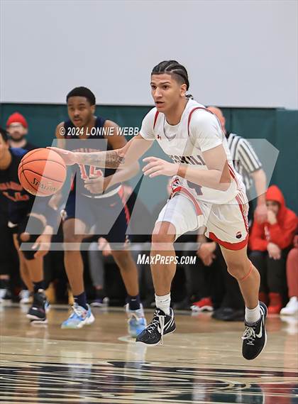 Thumbnail 1 in Binghamton vs. Peekskill (NYSPHSAA Class AA Regional Semifinal) photogallery.