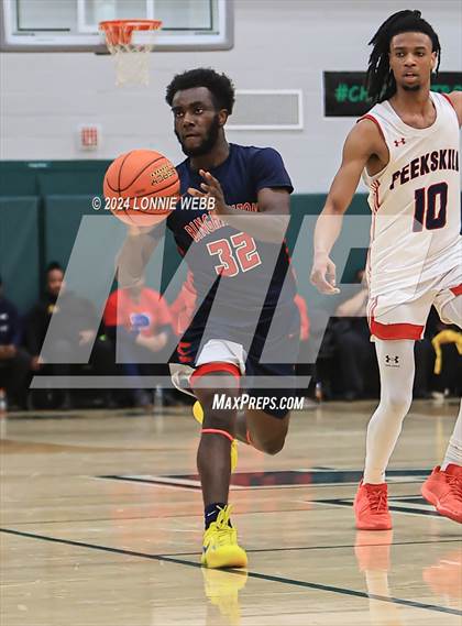 Thumbnail 2 in Binghamton vs. Peekskill (NYSPHSAA Class AA Regional Semifinal) photogallery.