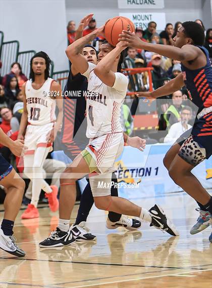 Thumbnail 3 in Binghamton vs. Peekskill (NYSPHSAA Class AA Regional Semifinal) photogallery.