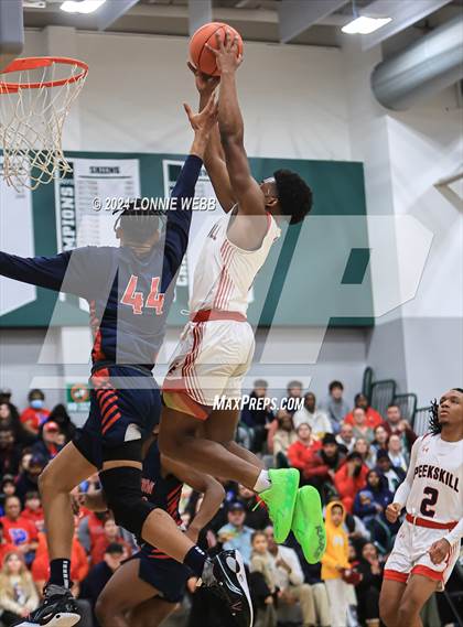 Thumbnail 3 in Binghamton vs. Peekskill (NYSPHSAA Class AA Regional Semifinal) photogallery.