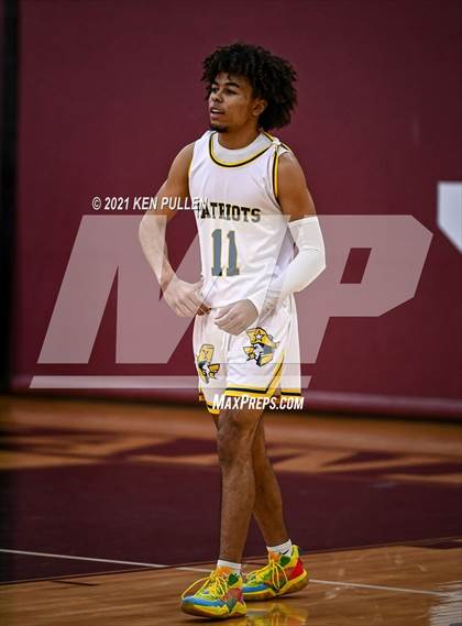 Thumbnail 3 in Chantilly vs. Virginia Academy photogallery.