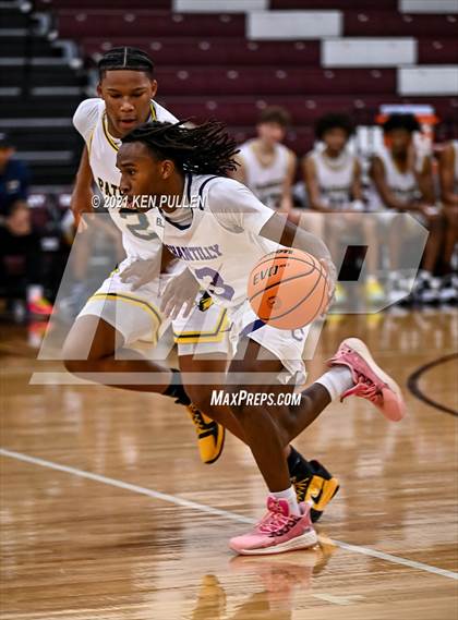 Thumbnail 3 in Chantilly vs. Virginia Academy photogallery.