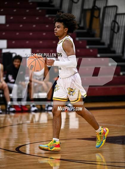 Thumbnail 1 in Chantilly vs. Virginia Academy photogallery.