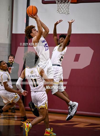 Thumbnail 1 in Chantilly vs. Virginia Academy photogallery.