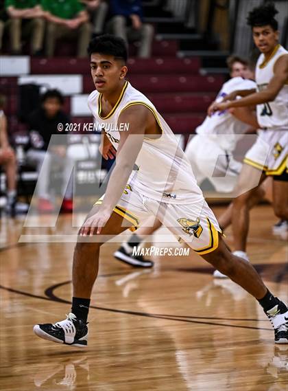 Thumbnail 1 in Chantilly vs. Virginia Academy photogallery.