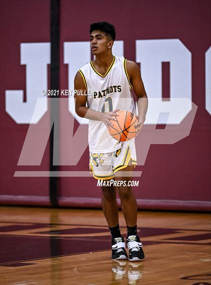 Thumbnail 2 in Chantilly vs. Virginia Academy photogallery.