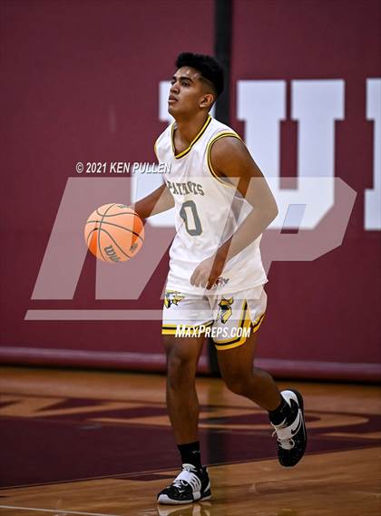 Thumbnail 1 in Chantilly vs. Virginia Academy photogallery.