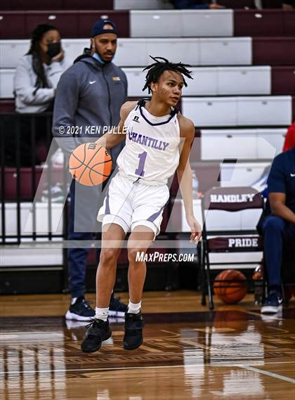 Thumbnail 3 in Chantilly vs. Virginia Academy photogallery.