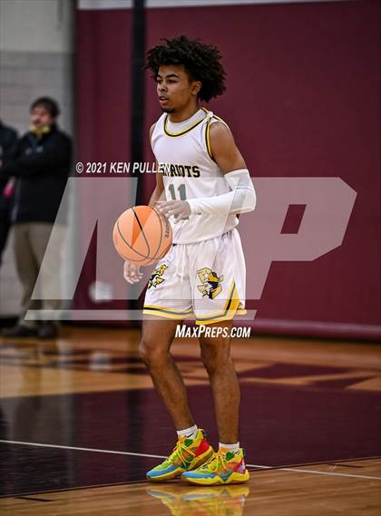 Thumbnail 1 in Chantilly vs. Virginia Academy photogallery.