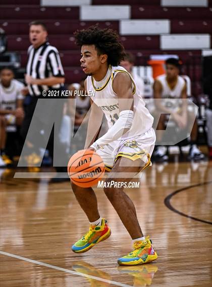 Thumbnail 1 in Chantilly vs. Virginia Academy photogallery.
