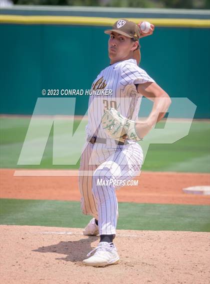 Thumbnail 1 in South Hills vs. Crespi (CIF SS Division 2 Final) photogallery.