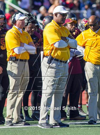 Thumbnail 2 in DeMatha @ Bishop McNamara photogallery.