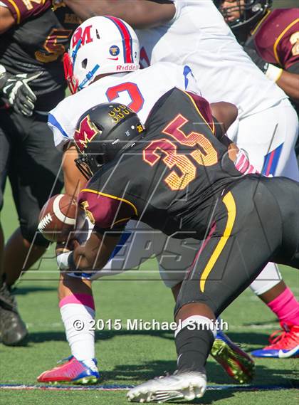 Thumbnail 3 in DeMatha @ Bishop McNamara photogallery.