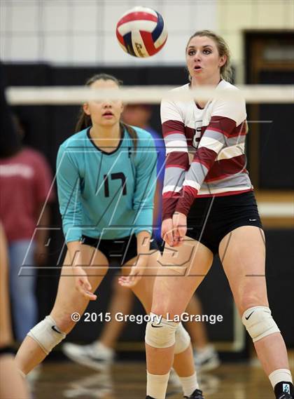 Thumbnail 3 in Hebron vs. Plano photogallery.