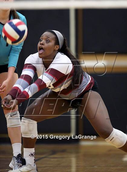 Thumbnail 1 in Hebron vs. Plano photogallery.