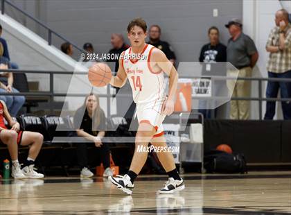 Thumbnail 2 in Honey Grove vs. Muenster (UIL Basketball 2A Regional Quarterfinal) photogallery.