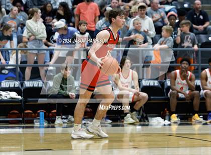 Thumbnail 1 in Honey Grove vs. Muenster (UIL Basketball 2A Regional Quarterfinal) photogallery.