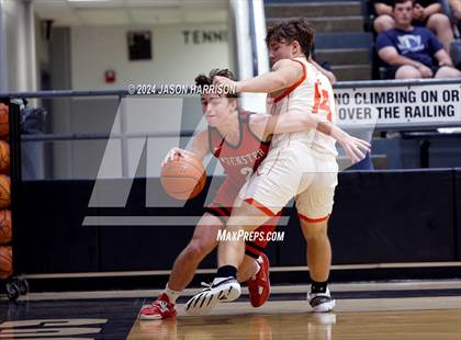 Thumbnail 1 in Honey Grove vs. Muenster (UIL Basketball 2A Regional Quarterfinal) photogallery.